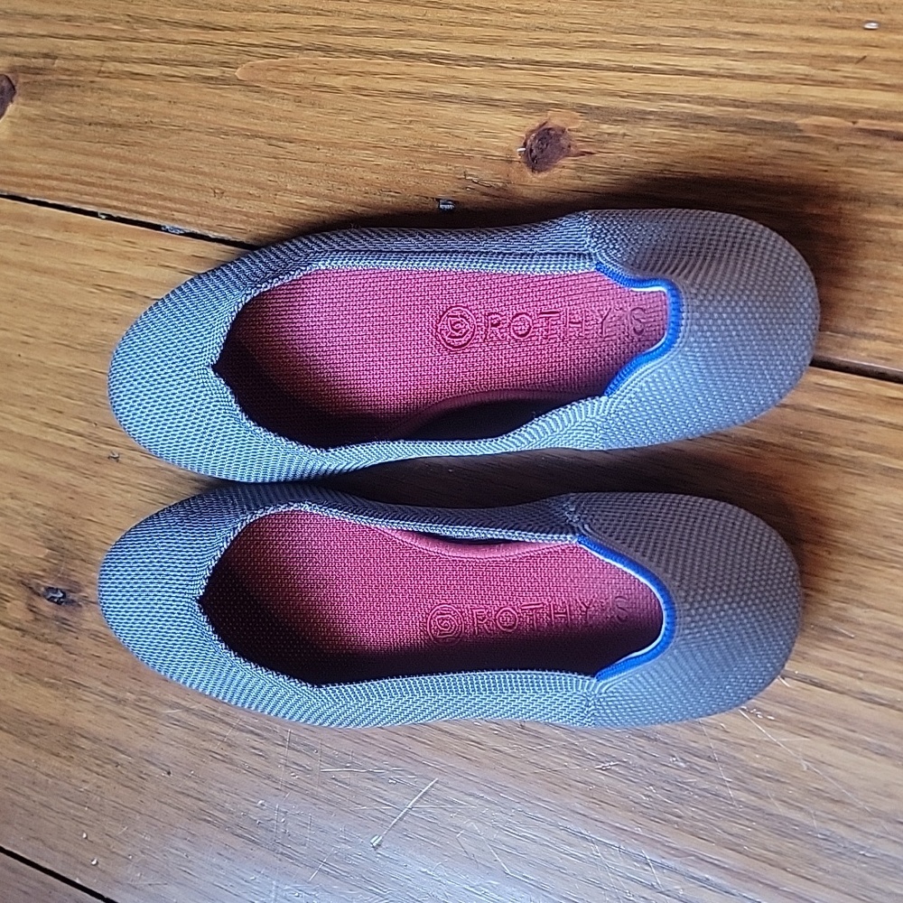Gray Rothys Flat - Picture 2 of 4